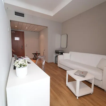 Hotel Cavallo Est 4*