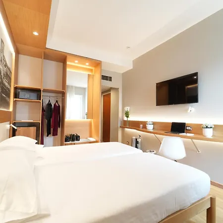 Hotel Cavallo Est 4*