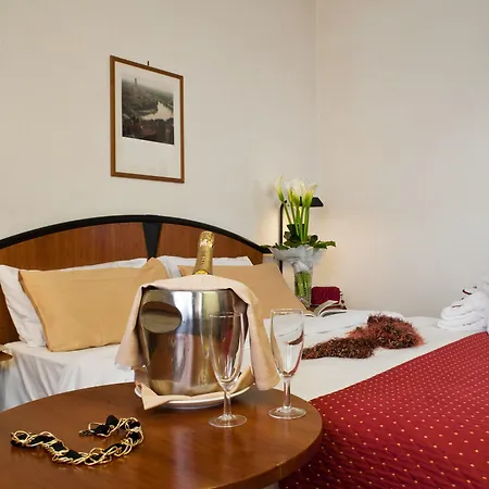 Cavallo Hotel Verona Est Hotell Verona