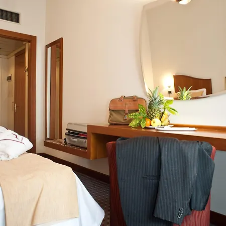 Cavallo Hotel Verona Est