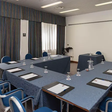 Hotell Cavallo Hotel Verona Est 4*