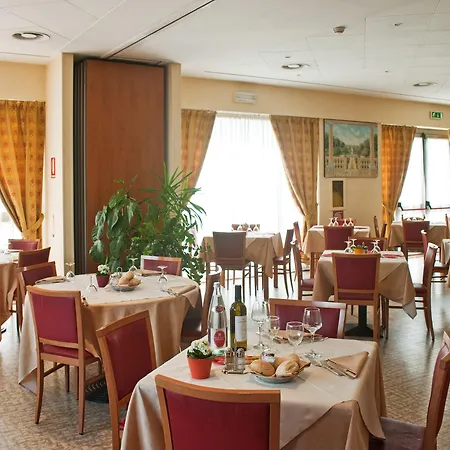 Cavallo Hotel Verona Est Hotell Verona