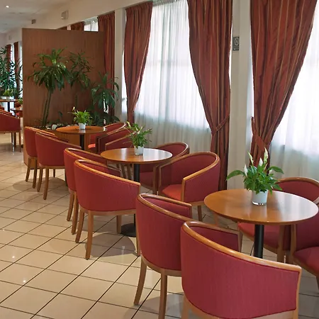 Cavallo Hotel Verona Est Hotell
