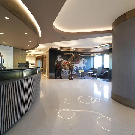 Cavallo Est 4*