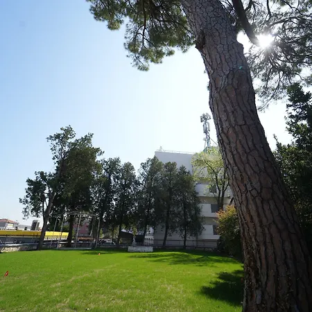 Cavallo Est Hotel 4*
