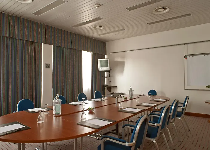 Cavallo Est Hotel 4*