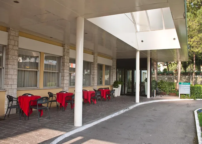 Cavallo Est Hotel 4*