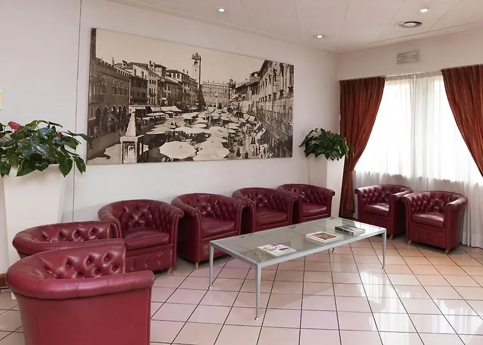 Cavallo Est 4* Verona