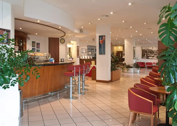 Hotel Cavallo Est 4*