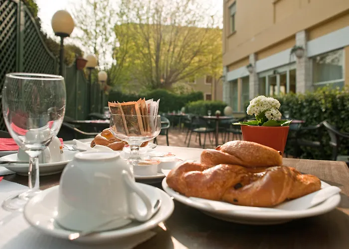 Cavallo Est Hotel Verona