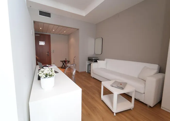 Hotel Cavallo Est 4*