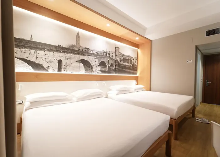 Cavallo Est 4* Verona