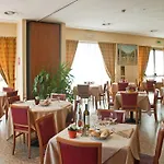 Cavallo Est Hotel Verona
