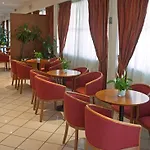 Cavallo Est Hotel