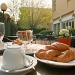 Cavallo Est Hotel Verona